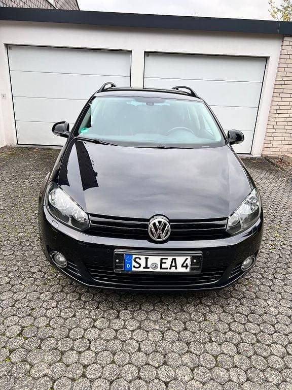 Schwarz Gebraucht 2013 VW Golf VII Match Kombi | 4.090 € (Superpreis) - Bild 1/4
