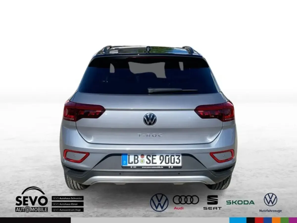 Second-hand VW T-Roc Life 150 CP (110 kW) 2025 SUV