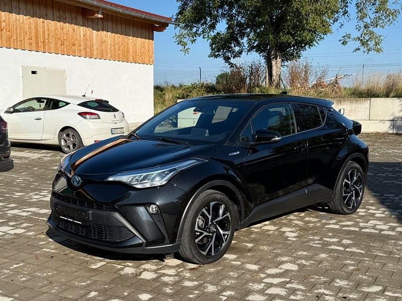 Schwarz Gebraucht 2020 Toyota C-HR Team SUV | 22.400 € (Etwas zu teuer) - Bild 1/4