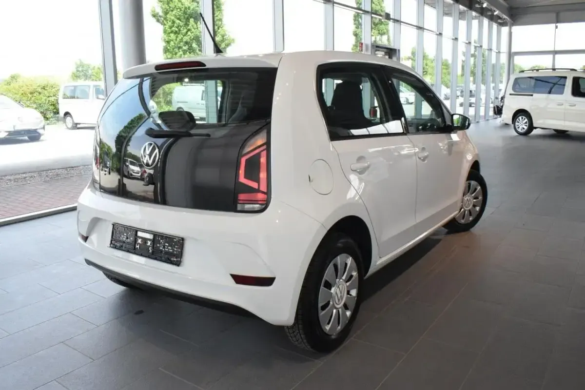 Gebraucht VW up! 65 PS (47 kW) 2022 Weiß Kleinwagen
