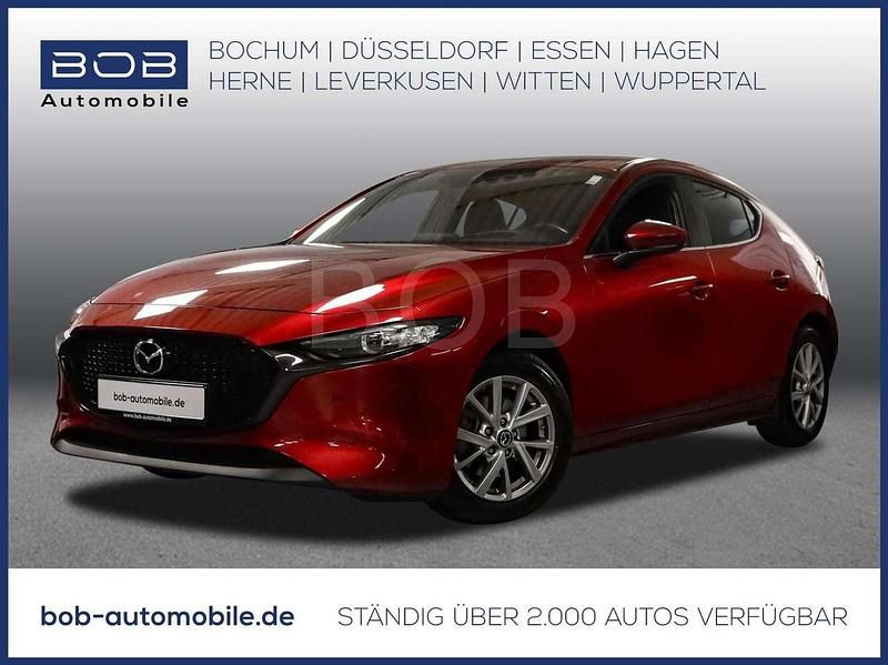 Soulred crystal (rot) (rot) Gebraucht 2022 Mazda 3 Limousine | 23.488 € (Fairer Preis) - Bild 1/4