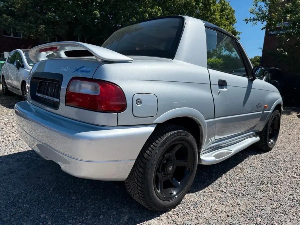 Gebraucht Suzuki X-90 97 PS (71 kW) 1996 Silber Coupé