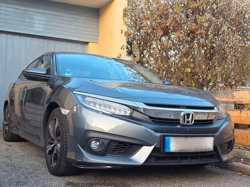 Gebraucht Honda Civic Executive 182 PS (133 kW) 2018 Grau Limousine