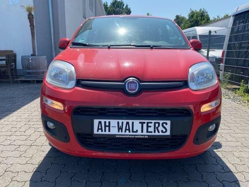 Gebraucht Fiat Panda 63 PS (46 kW) 2017 Rot Kleinwagen