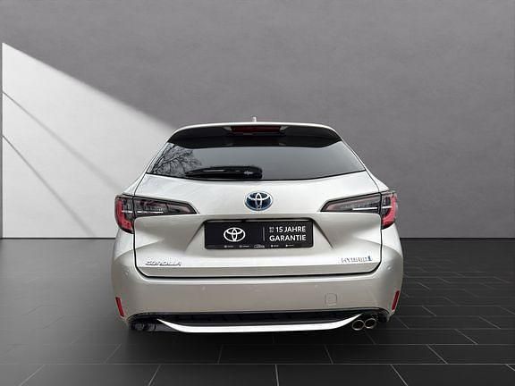 Gebraucht Toyota Corolla Team 184 PS (135 kW) 2022 Cosmicsilber metallic Limousine