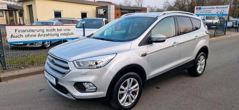 Silber Gebraucht 2019 Ford Kuga SUV | 14.490 € (Guter Preis) - Bild 1/4