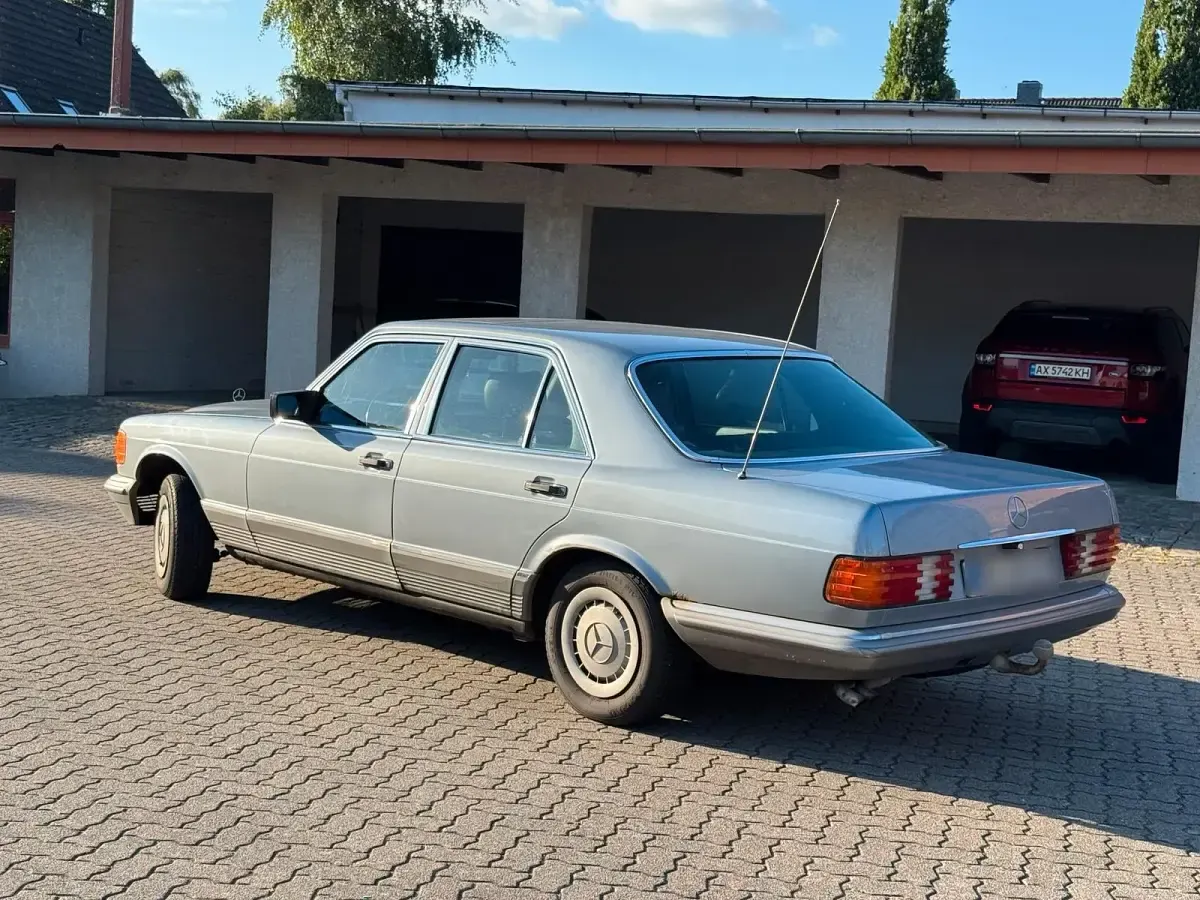 Gebraucht Mercedes S280 185 PS (136 kW) 1980 Blau Limousine