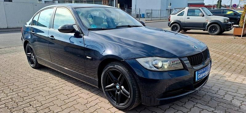 Gebraucht BMW 320 150 PS (110 kW) 2005 Blau Limousine