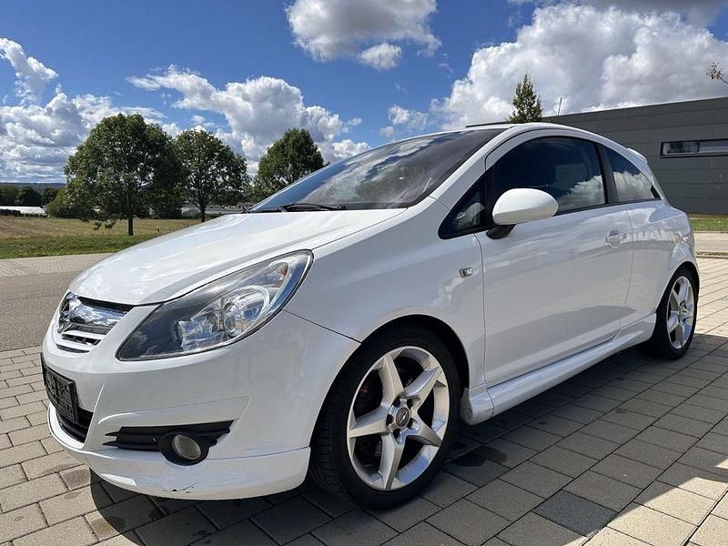 Gebraucht Opel Corsa OPC 150 PS (110 kW) 2011 Weiß Kleinwagen