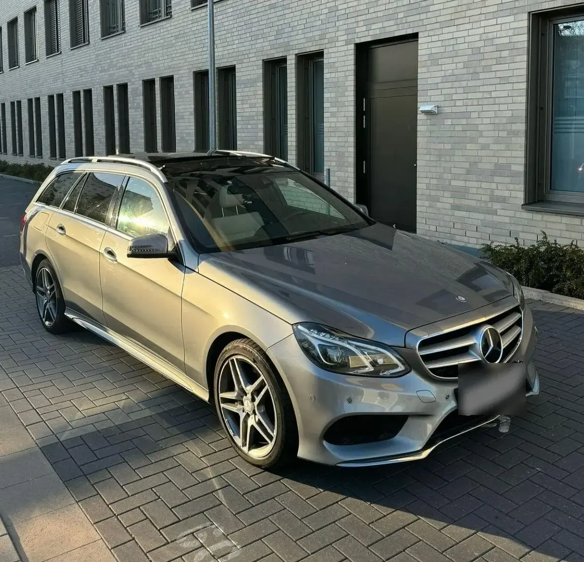 Usata Mercedes E350 AMG 252 CV (185 kW) 2013 Grigio Station wagon