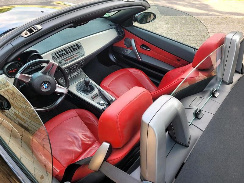 Gebraucht BMW Z4 170 PS (125 kW) 2004 Schwarz Cabrio