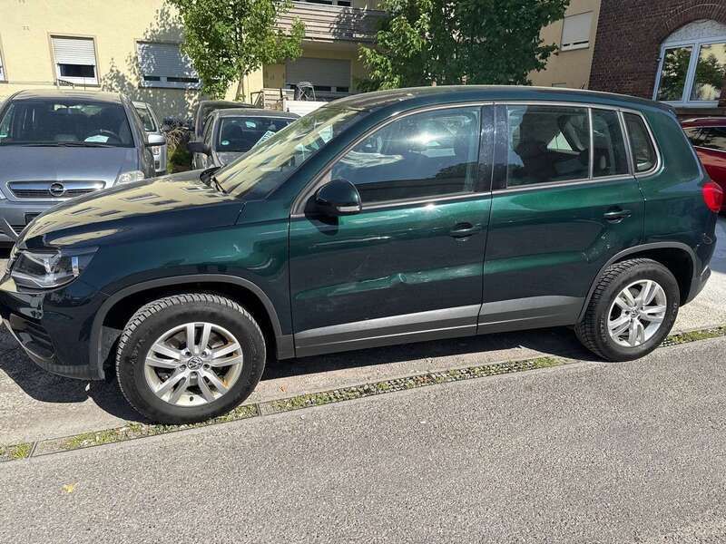 Grün Gebraucht 2012 VW Tiguan SUV | 9.800 € (Fairer Preis) - Bild 1/4