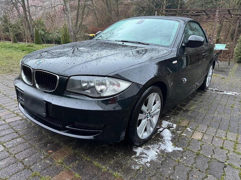 Schwarz Gebraucht 2014 BMW 120 Kleinwagen | 8.500 € (Guter Preis) - Bild 1/4