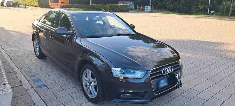 Gebraucht Audi A4 170 PS (125 kW) 2013 Braun Limousine