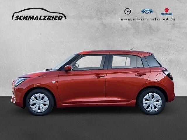 Neu Suzuki Swift Club 83 PS (61 kW) 2025 Orange Kleinwagen