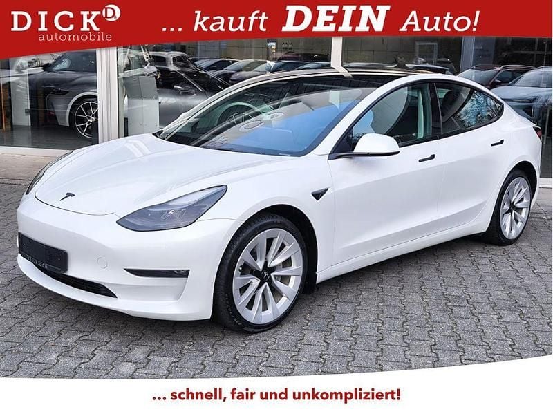 Weiß Gebraucht 2023 Tesla Model 3 Limousine | 27.950 € (Guter Preis) - Bild 1/4