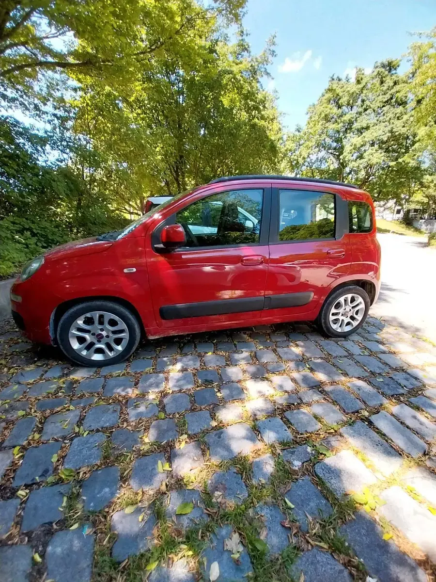 Gebraucht Fiat Panda 86 PS (63 kW) 2014 Rot Kleinwagen
