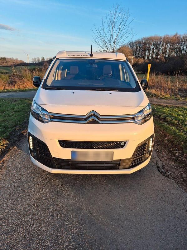 Gebraucht Citroën Spacetourer 100 kW (136 PS) 2023 Weiß Van / Kleinbus