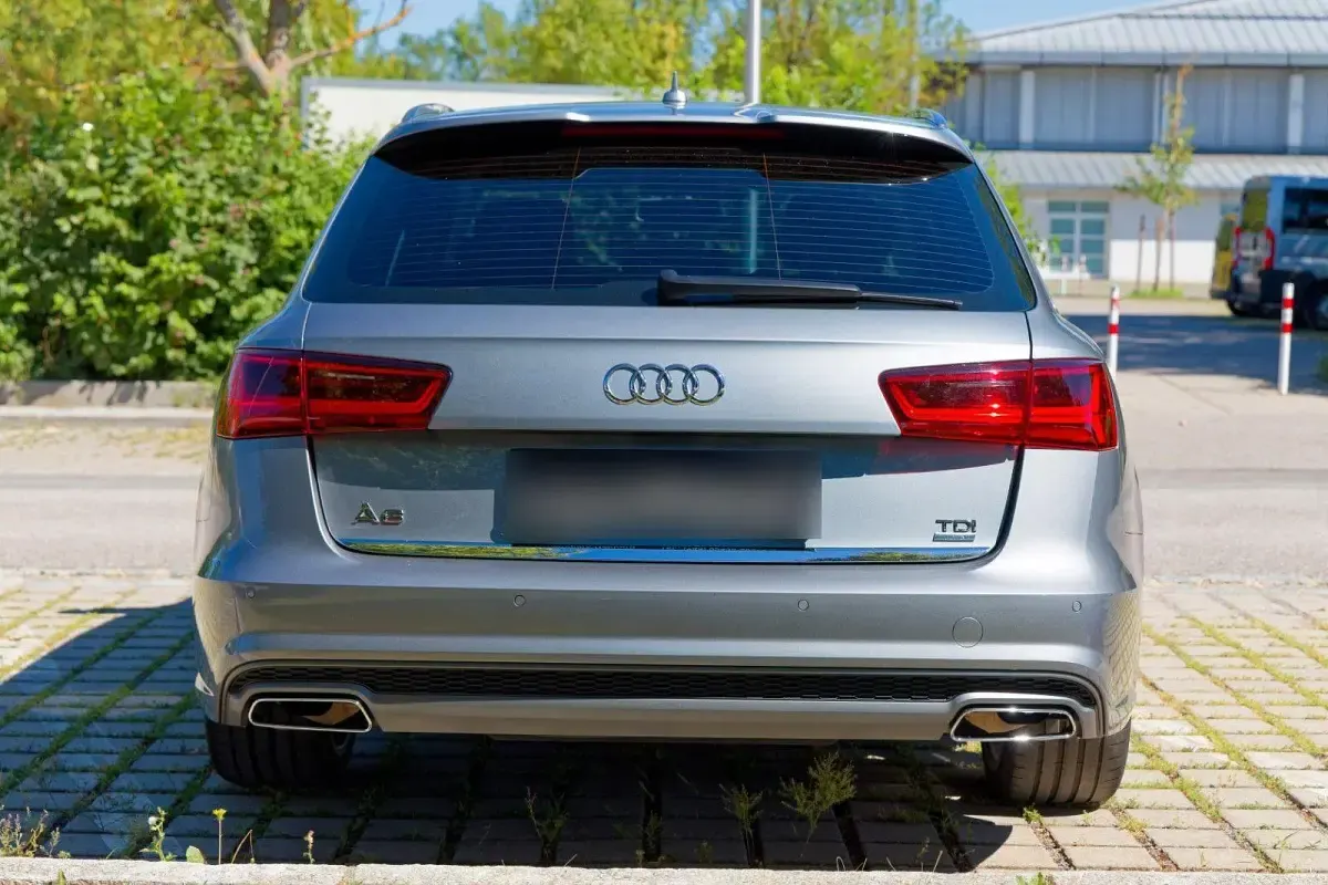 Gebraucht Audi A6 Sport 190 PS (139 kW) 2018 Grau Kombi