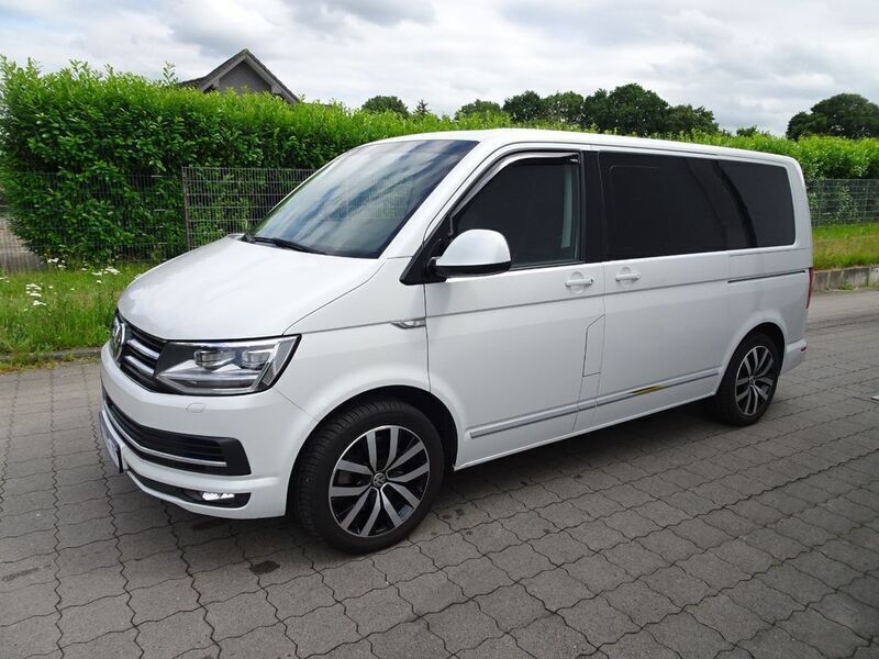 Weiß Gebraucht 2015 VW T6 Highline Van | 34.990 € - Bild 1/4