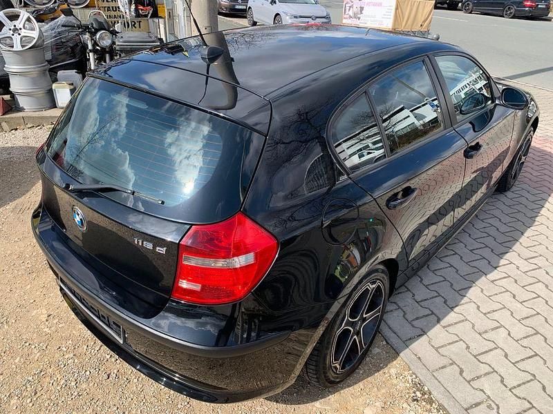 Gebraucht BMW 118 Advantage 143 PS (105 kW) 2009 Schwarz Kleinwagen