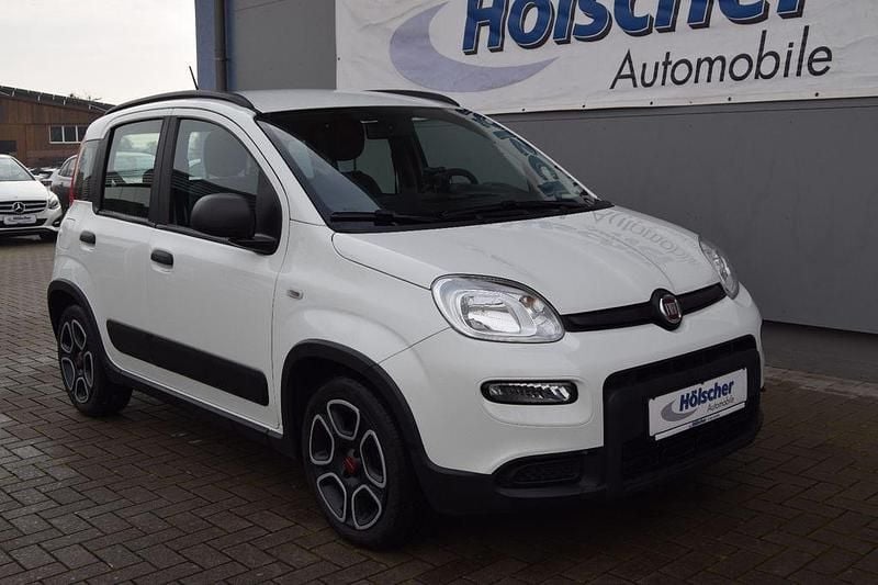 Gebraucht Fiat Panda City Life 69 PS (50 kW) 2022 Bianco divino/zenit/ghiaccio/g Limousine