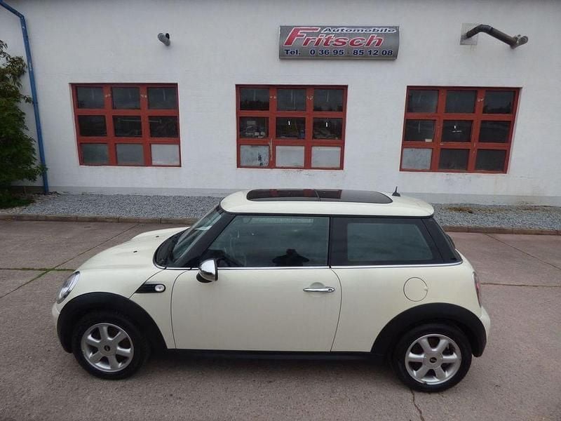 Usata Mini ONE 75 CV (55 kW) 2009 Bianco Utilitaria