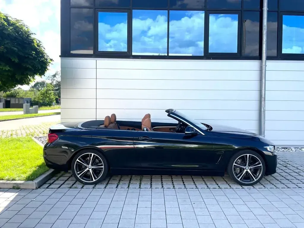 Gebraucht BMW 440 Sport Line 326 PS (239 kW) 2019 Schwarz Cabrio