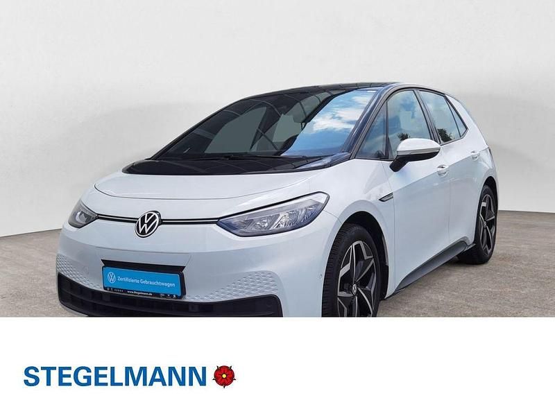Gletscherweiß metallic Gebraucht 2022 VW ID.3 Pro Kleinwagen | 25.410 € (Fairer Preis) - Bild 1/4