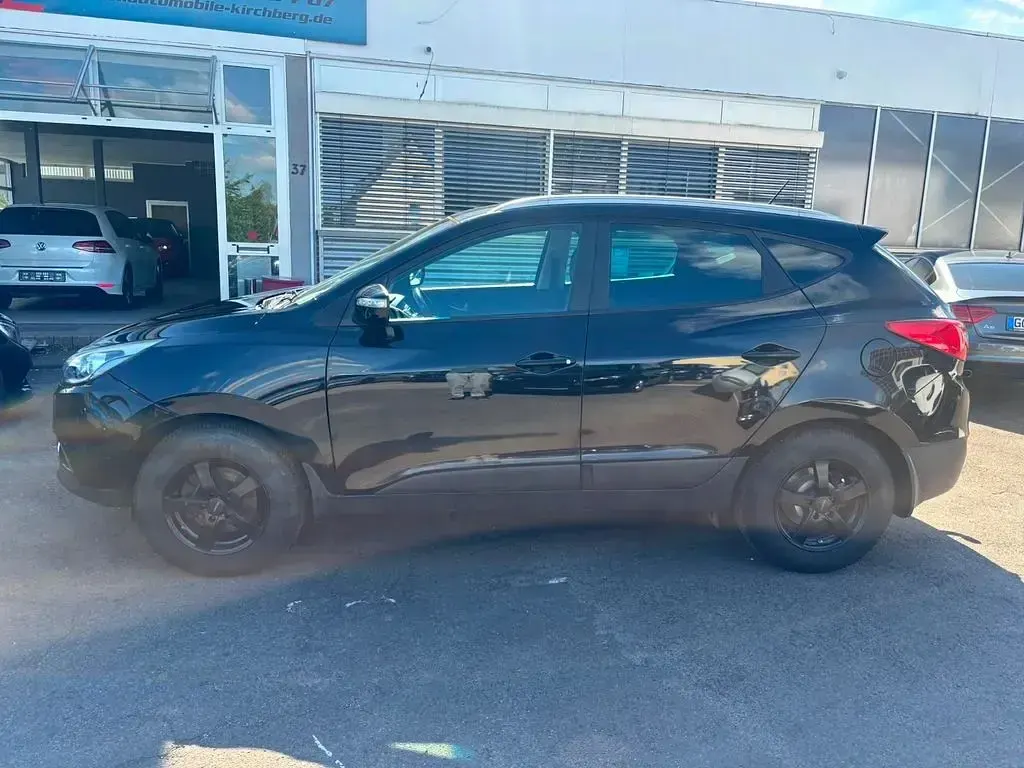 Gebraucht Hyundai ix35 Style 136 PS (100 kW) 2015 Schwarz SUV