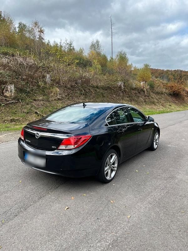 Gebraucht Opel Insignia Selection 110 PS (80 kW) 2009 Schwarz Limousine