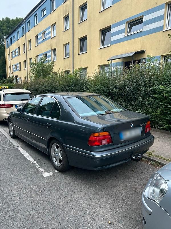 Gebraucht BMW 520 150 PS (110 kW) 1999 Grau Limousine