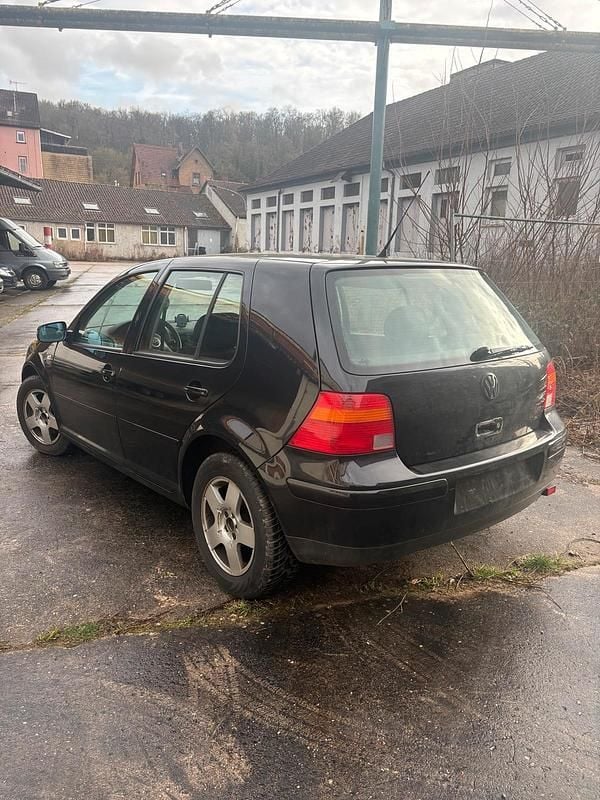Gebraucht VW Golf IV 125 PS (91 kW) 1998 Schwarz Kleinwagen