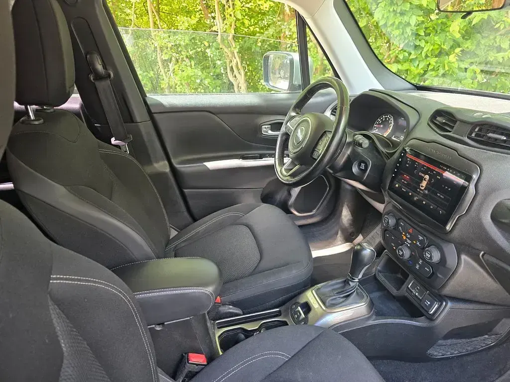 Gebraucht Jeep Renegade 140 PS (102 kW) 2018 Schwarz SUV