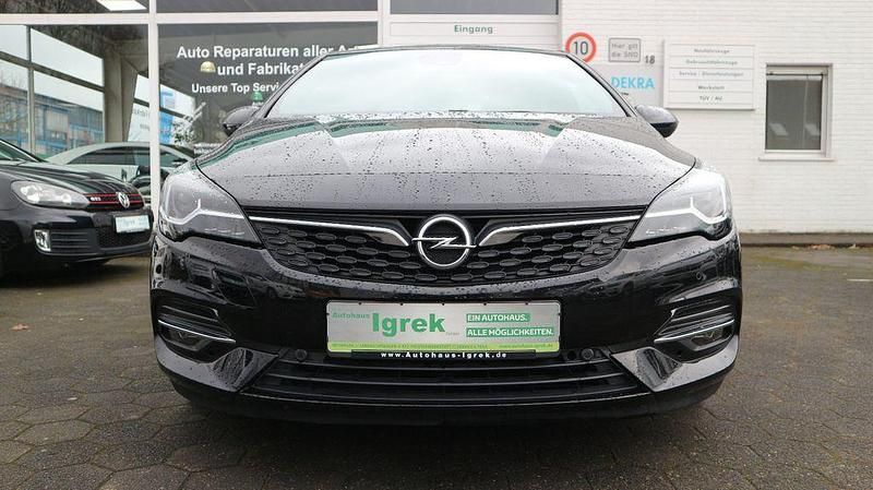 Gebraucht Opel Astra Design & Tech 145 PS (106 kW) 2021 Schwarz Limousine
