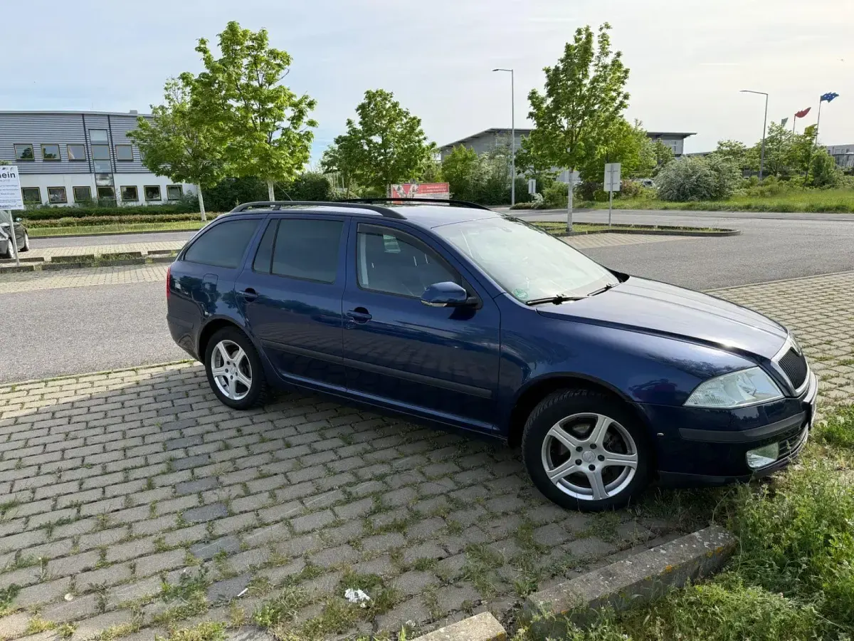 Gebraucht Skoda Octavia Elegance 150 PS (110 kW) 2006 Blau Kombi