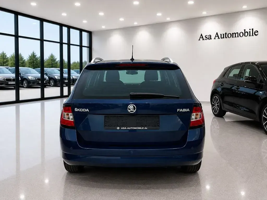 Gebraucht Skoda Fabia Style 90 PS (66 kW) 2017 Blau Kombi