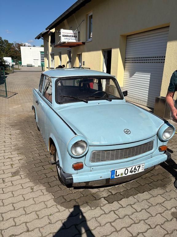 Blau Gebraucht 1987 Trabant 601 Limousine | 5.500 € - Bild 1/4