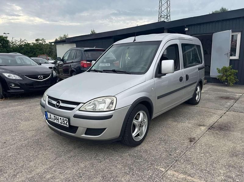 Starsilber iii m2 Gebraucht 2007 Opel Combo Edition Van / Kleinbus | 1.490 € (Teuer) - Bild 1/4