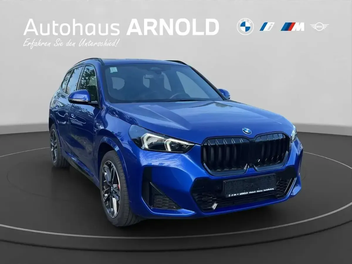 Gebraucht BMW X1 M Sport 156 PS (114 kW) 2025 M portimao blau SUV