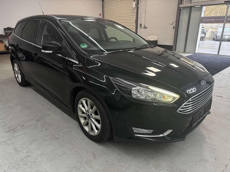 Gebraucht Ford Focus Titanium 150 PS (110 kW) 2016 Schwarz Kombi