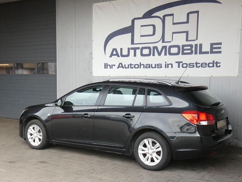 Gebraucht Chevrolet Cruze 124 PS (91 kW) 2012 Schwarz Kombi