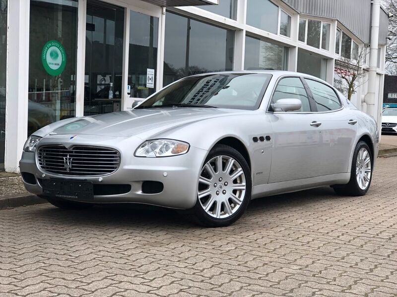 Silber Gebraucht 2004 Maserati Quattroporte Limousine | 16.900 € (Superpreis) - Bild 1/4