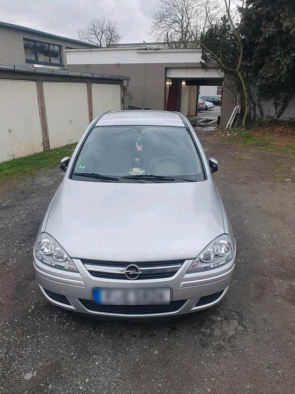 Gebraucht Opel Corsa 60 PS (44 kW) 2005 Silber Kleinwagen