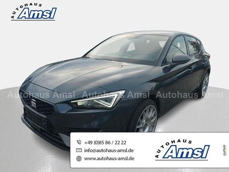Grau Gebraucht 2021 Seat Leon FR Limousine | 17.790 € (Guter Preis) - Bild 1/4