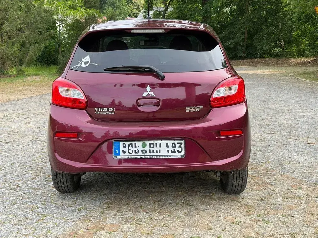 Gebraucht Mitsubishi Space Star Edition 80 PS (58 kW) 2017 Rot Kleinwagen