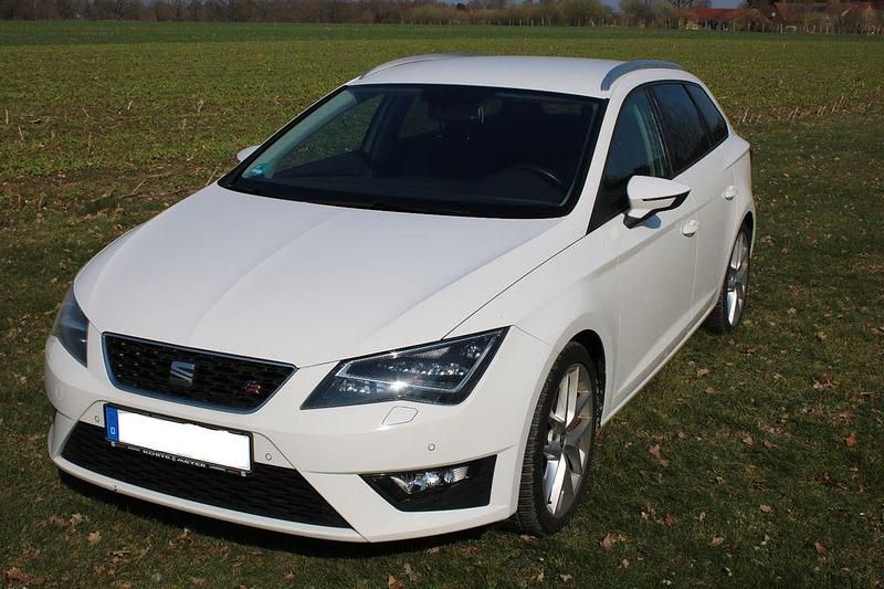 Gebraucht Seat Leon ST FR 125 PS (91 kW) 2014 Weiß Kombi
