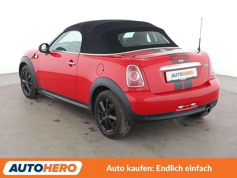 Gebraucht Mini Cooper Roadster 122 PS (89 kW) 2015 Chili (solar) red Cabrio