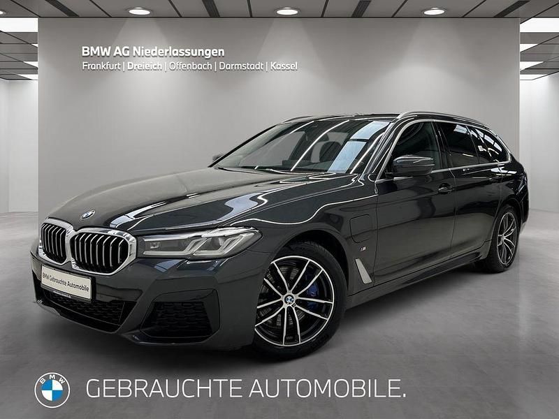 Grau Gebraucht 2021 BMW 530e M Sport Limousine | 33.470 € (Fairer Preis) - Bild 1/4