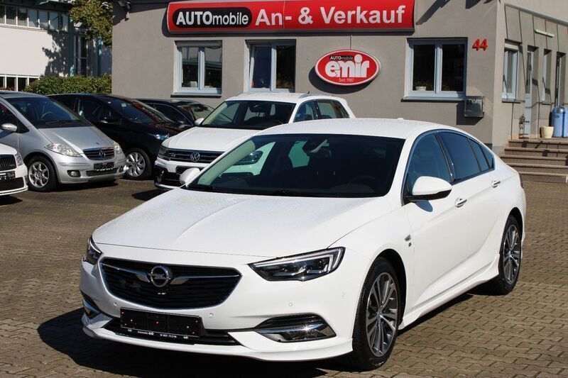 Schneeweiss/summitwhite/arctic Gebraucht 2018 Opel Insignia Innovation Limousine | 21.800 € (Fairer Preis) - Bild 1/4